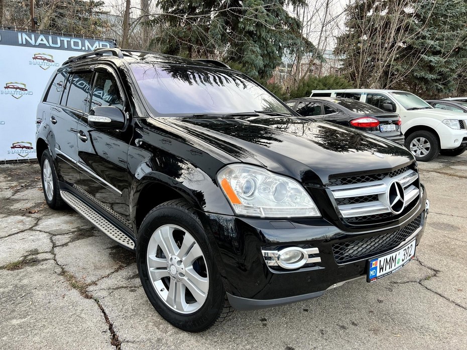 Mercedes GL-Class