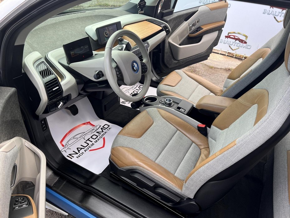 BMW I3